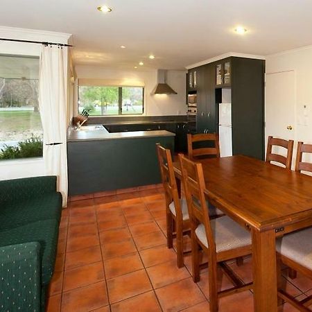 Hedditch Hideaway Wanaka Eksteriør bilde
